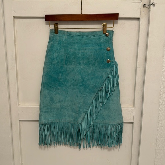 Austin Collection Dresses & Skirts - Austin Collection Turquoise Suede Fringe Skirt